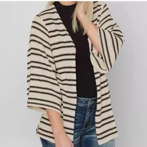 Daytrip cardigan size medium